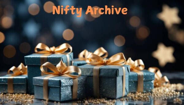 A user organizing files on Nifty Archive